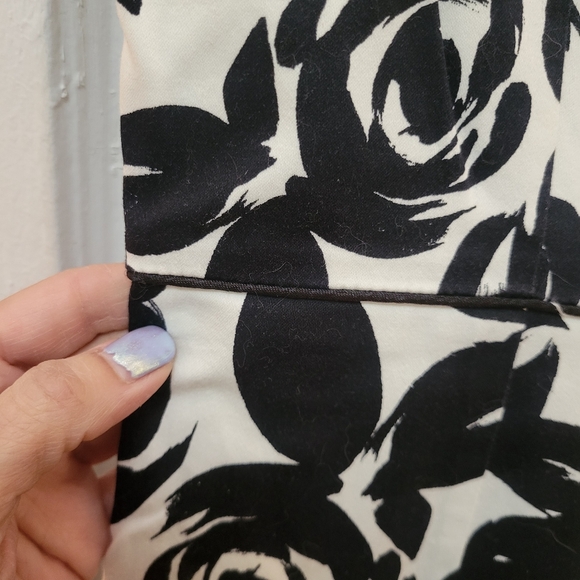 DebenHams UK Label Yellow & Black Floral Midi Dress Coastal Cottagecore Artsy - Picture 5 of 8